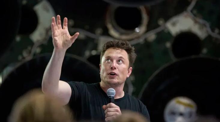 马斯克被爆参与美空军部长面试 SpaceX利益冲突引发担忧